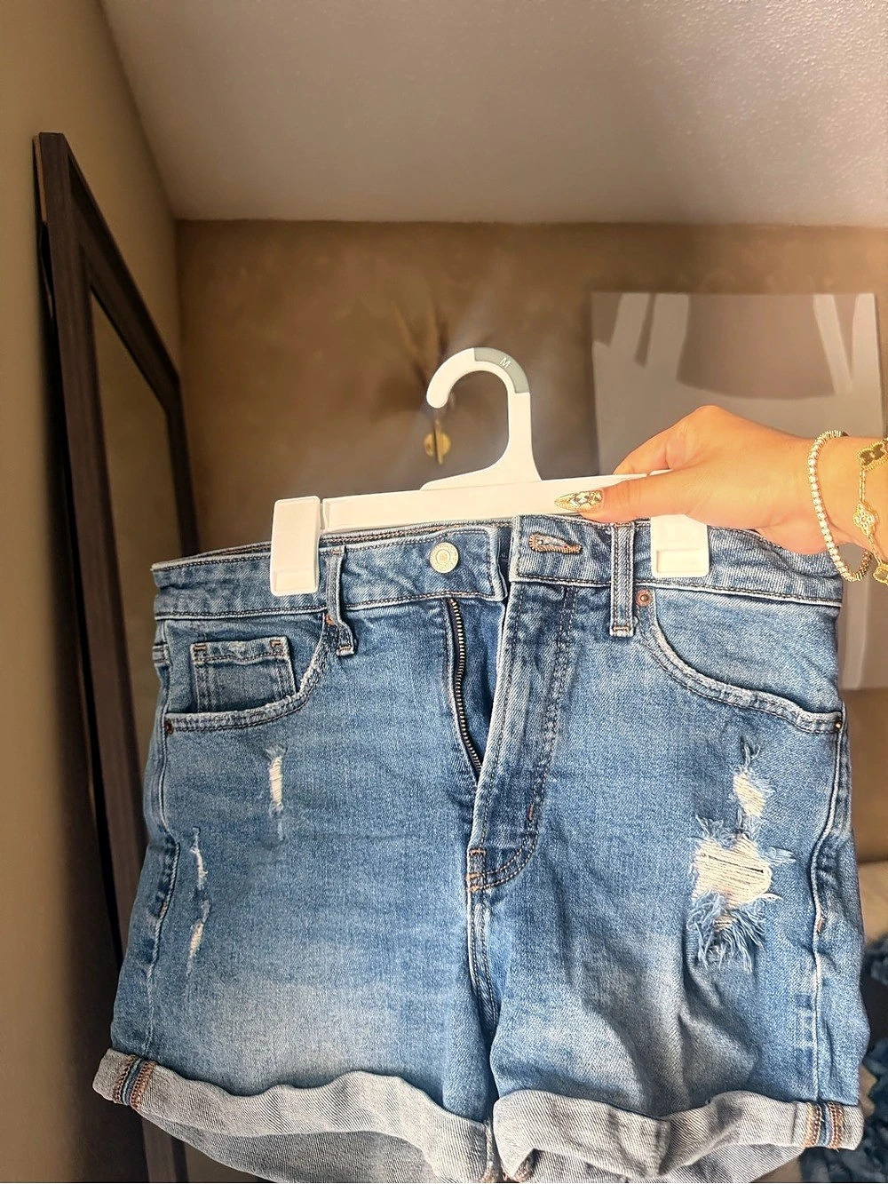 Distressed Denim Jean Shorts in Blue